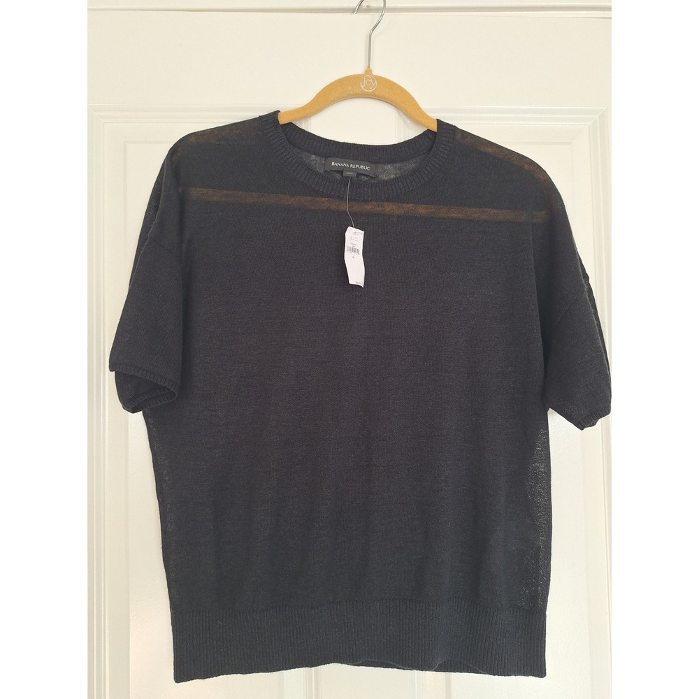 Banana Republic black linen rayon top size M‎